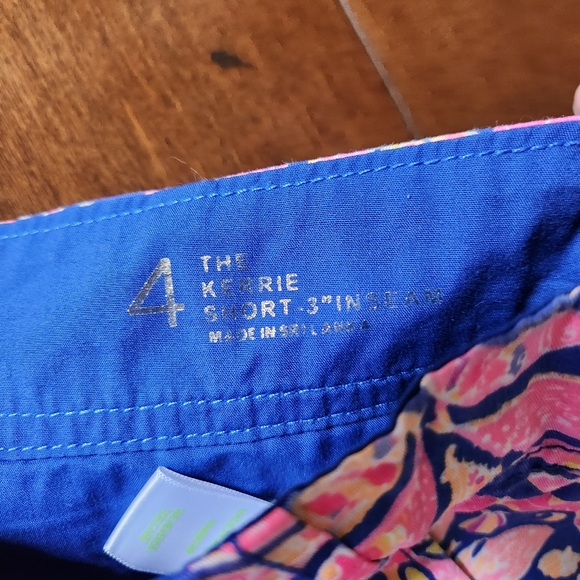 Lilly Pulitzer The Kerrie Short 3" Inseam Size 4 - Picture 6 of 13